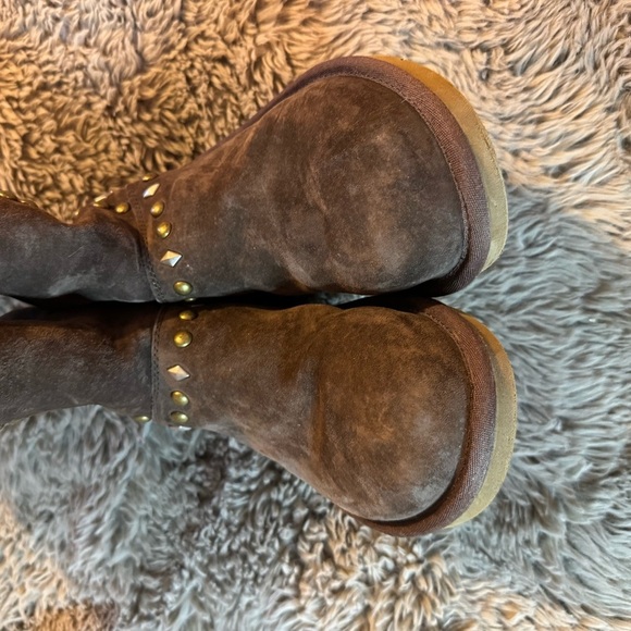 UGG Avondale Studded Brown Suede Boots size 8 - Picture 5 of 10